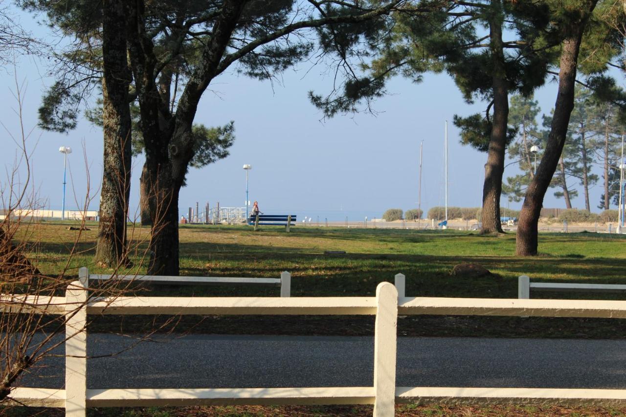 Appartement 2 Chambres Bassin D'Arcachon Front De Mer, Plage Du Betey Andernos-les-Bains ภายนอก รูปภาพ